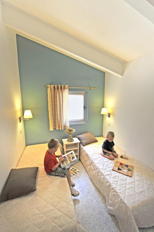 Vvf Drome Provence Hotel Montbrun-les-Bains Luaran gambar